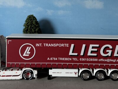 WSI WSI Scania S Highline 4x2 with 3-axle curtainside trailer LIEGL