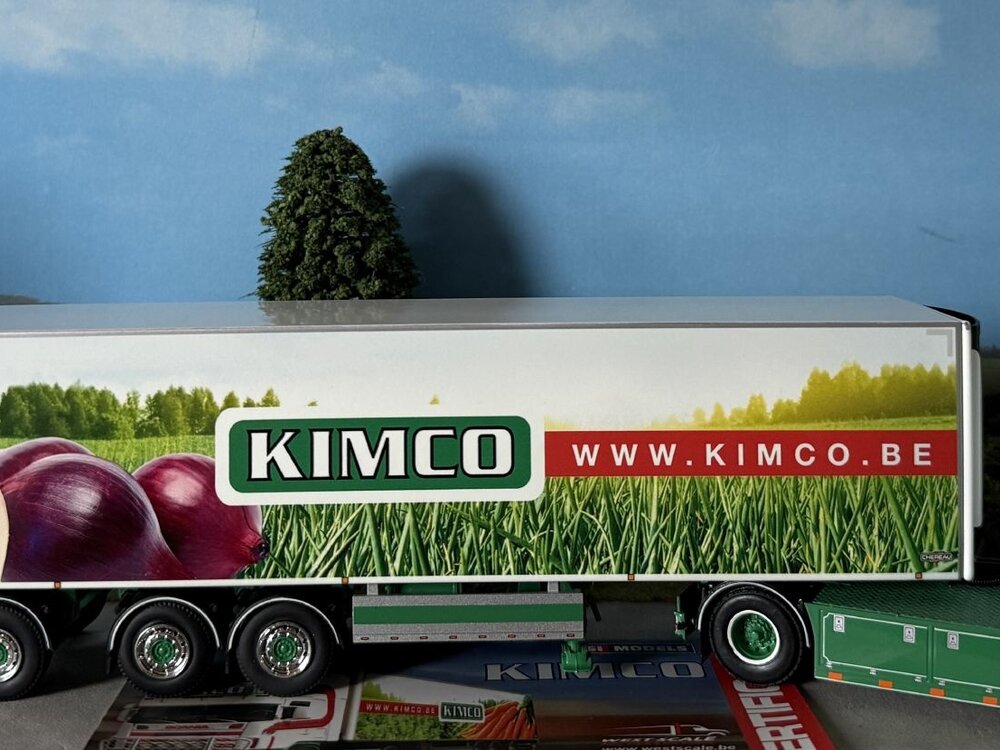 WSI WSI Scania 4-serie topline 4x2 with 3-axle tridec reefer trailer KIMCO