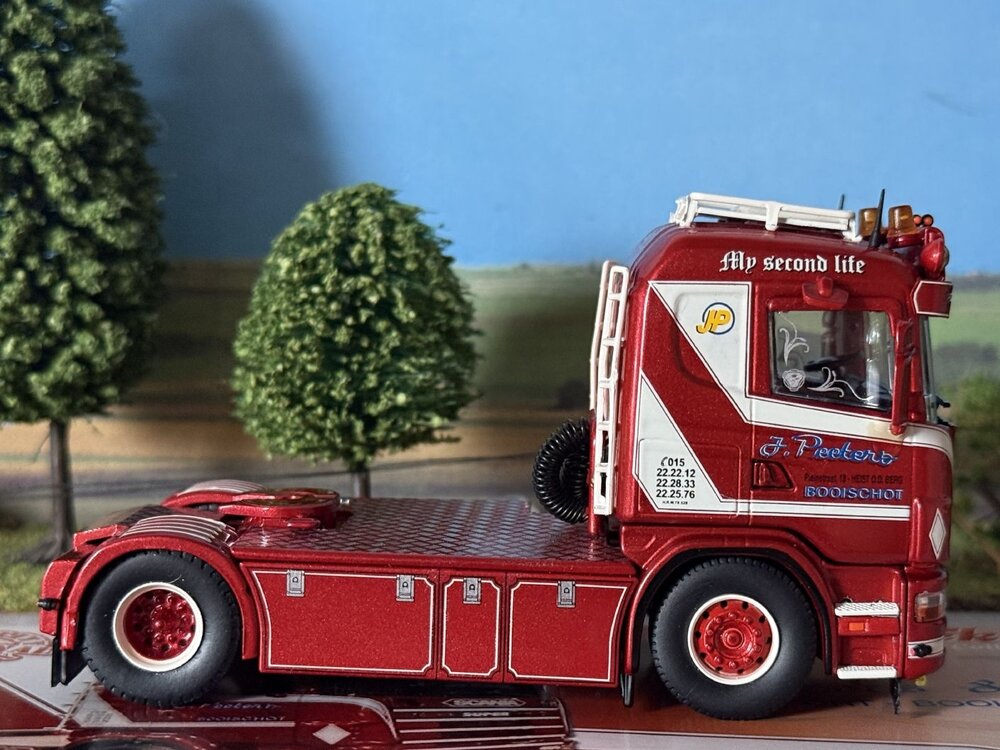 Tekno Tekno Scania 4-serie 4x2 PEETERS