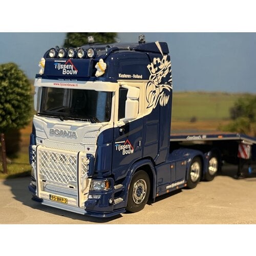IMC IMC Scania S V8 High roof 6x4 met 3-assige Nooteboom MCOS semidieplader TIJSSEN BOUW IMC IMC Scania S V8 High roof 6x4 met 3-assige Nooteboom MCOS semidieplader TIJSSEN BOUW