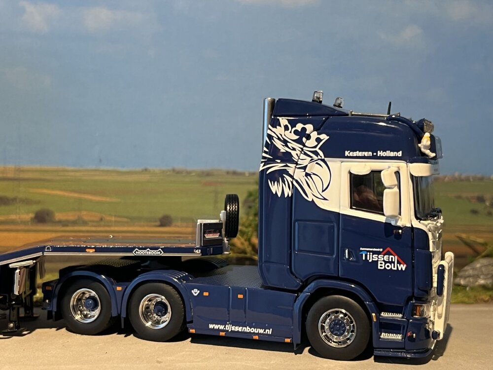 IMC IMC Scania S V8 High roof 6x4 met 3-assige Nooteboom MCOS semidieplader TIJSSEN BOUW