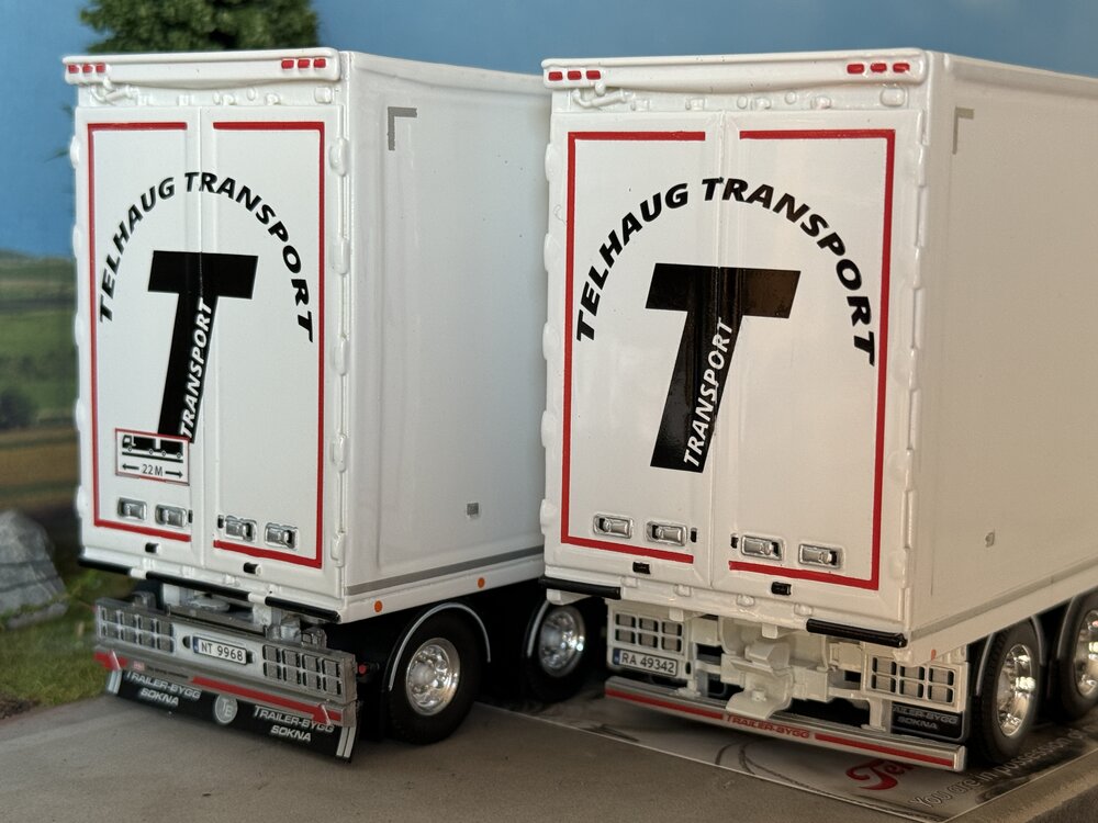 Tekno Tekno Scania Next Gen Highline rigid truck with 4-axle trailer TELHAUG "Last Country"