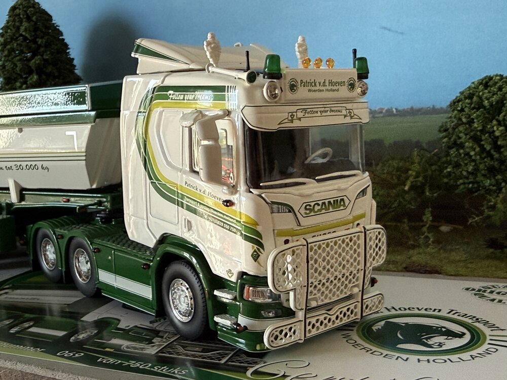 Tekno Tekno Scania Next Gen R530 with 3-axle tipper PATRICK VAN DER HOEVEN