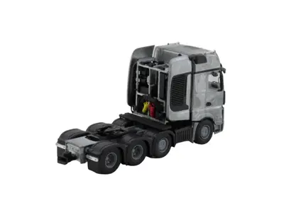 Tekno Tekno Mercedes Actros Gigaspace 8x4 Tractor Kit