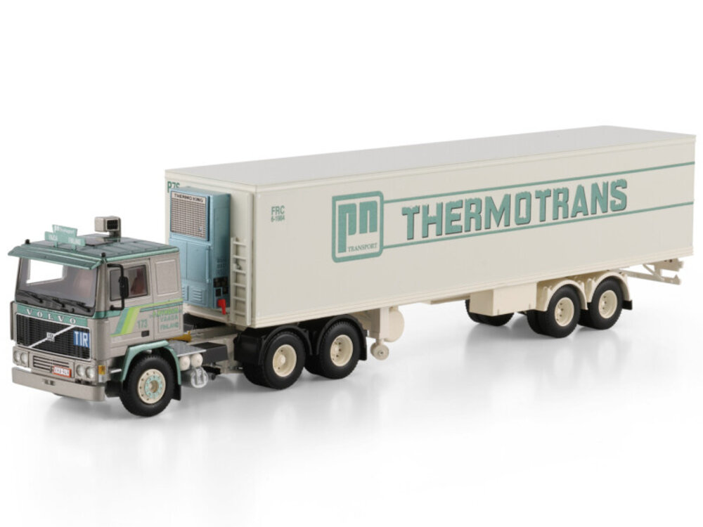 WSI WSI Volvo F10 6x2 met 2-as classic koeloplegger P. NYHOLM Thermotrans