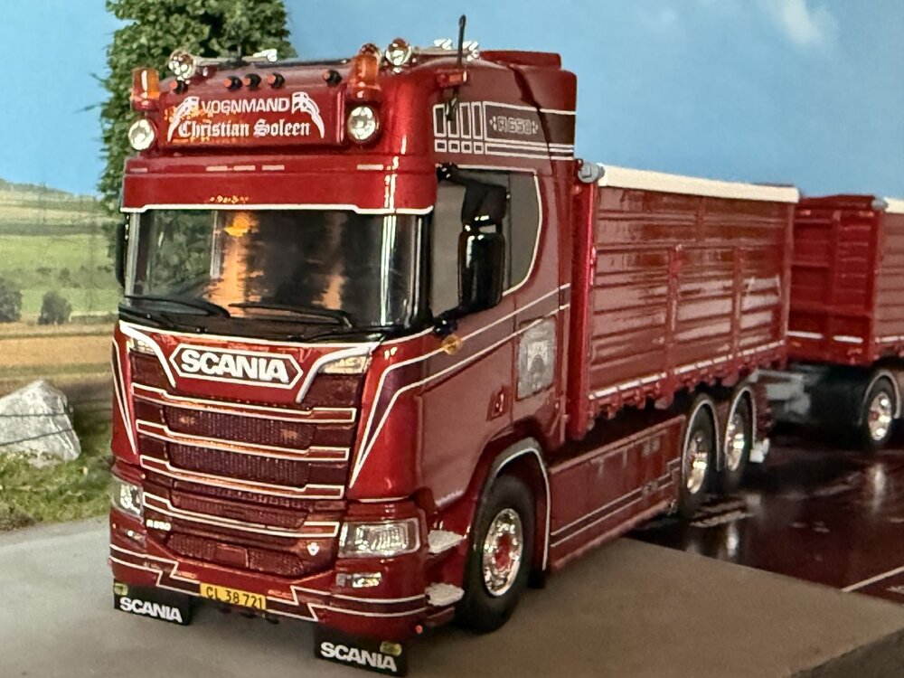 Tekno Tekno Scania Next Gen Highline rigid truck with 4-axle trailer CHRISTIAN SOLEEN