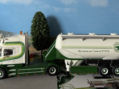 Tekno Tekno Scania 4-serie Torpedo Topline met 3-assige Feldbinder onderlosser PATRICK VAN DER HOEVEN