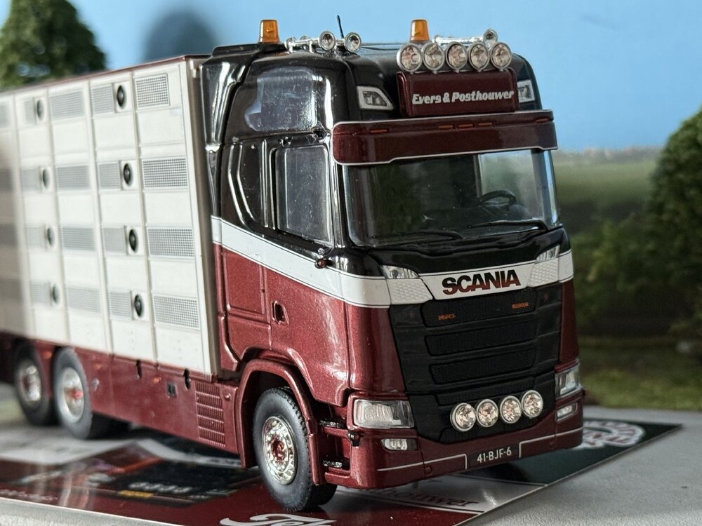 Tekno Tekno Scania S Highline vee-combinatie motorwagen met aanhanger EVERS & POSTHOUWER