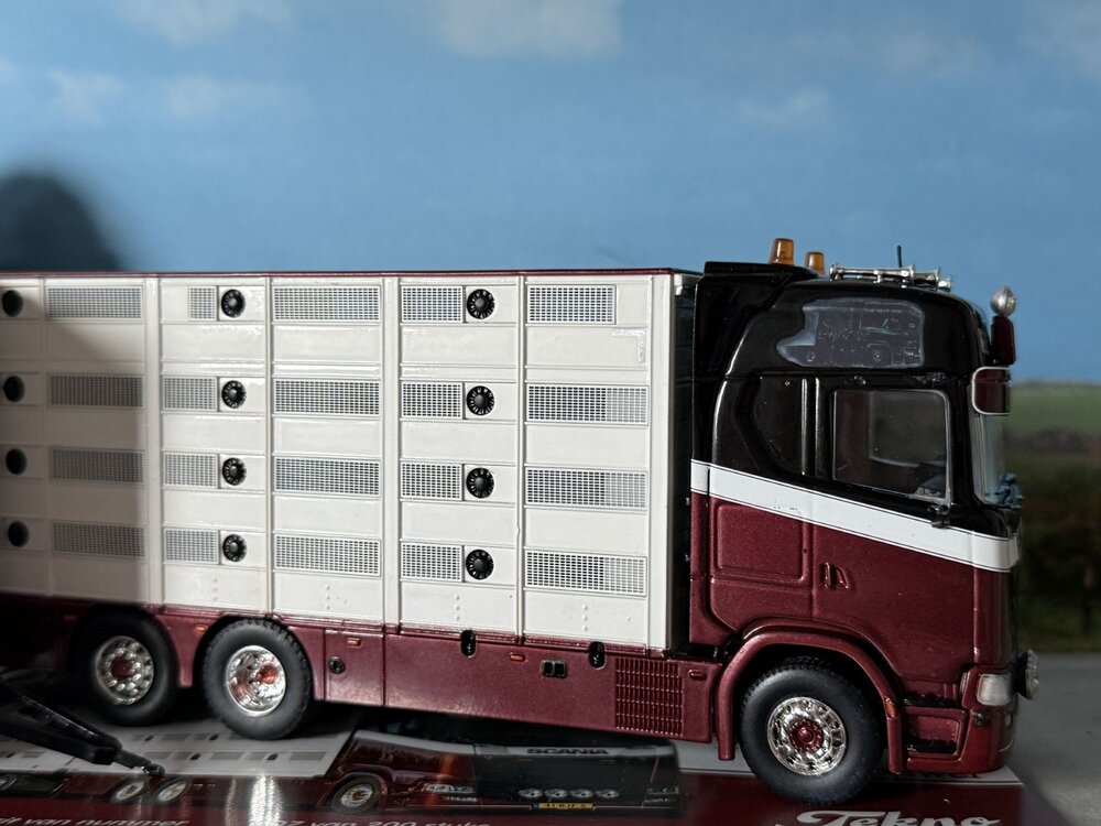 Tekno Tekno Scania S Highline vee-combinatie motorwagen met aanhanger EVERS & POSTHOUWER