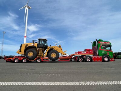 Tekno Tekno Scania NGR660 V8 6x2 wit 3-axle semi-lowloader JAN MUES