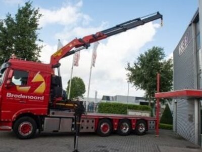 WSI WSI DAF XF Space Cab 8X2 flatbed rigid flatbed truck + Palfinger PK65002 SH BREDENOORD