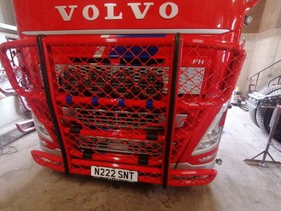 WSI WSI Volvo FH5 6x2 midlift & Scania S Lowline 6x2 tag axle Tractor set Stuart Nicol Transport SNT Scotland