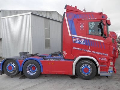 WSI WSI Volvo FH5 6x2 midlift & Scania S Lowline 6x2 tag axle Tractor set Stuart Nicol Transport SNT Scotland