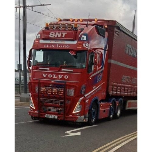 WSI WSI Volvo FH5 6x2 midlift & Scania S Lowline 6x2 tag axle Tractor set Stuart Nicol Transport SNT Scotland WSI WSI Volvo FH5 6x2 midlift & Scania S Lowline 6x2 tag axle Tractor set Stuart Nicol Transport SNT Scotland