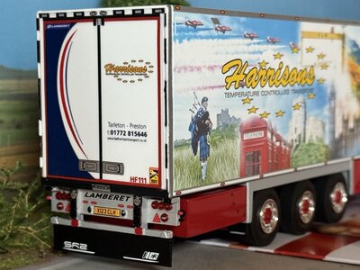 WSI WSI Scania S700 6x2 met 3-as koeloplegger HARRISONS PRESTON