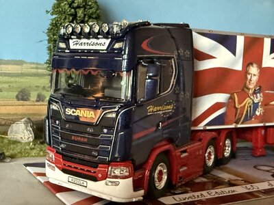 WSI WSI Scania S700 6x2 WITH 3-axle reefer trailer HARRISONS PRESTON