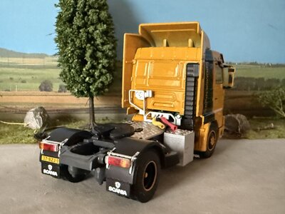 WSI WSI Scania 143M 4x2 streamline KROMMENHOEK