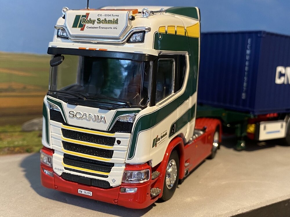 Tekno Tekno Scania Next Gen R-serie Highline met 20ft. container ROBY SCHMIDT