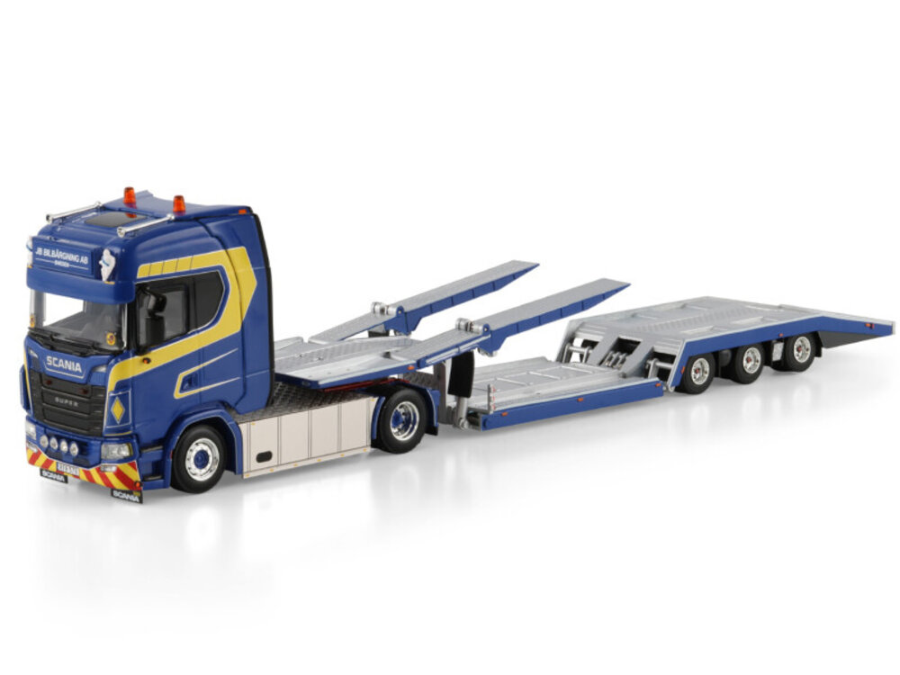 WSI WSI Scania S Highline 4x2 with 3-axle Truck transporter JB BILBÄRNING