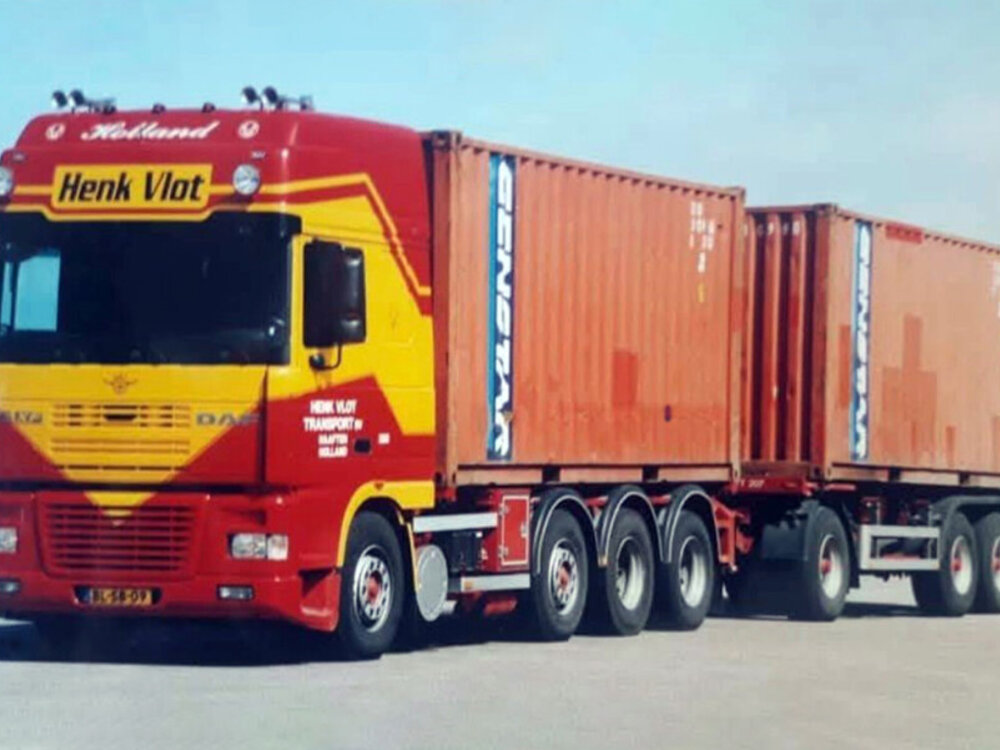 WSI WSI DAF 95XF SSC Rigid truck 8x2  with 3-axle container trailer HENK VLOT TRANSPORT