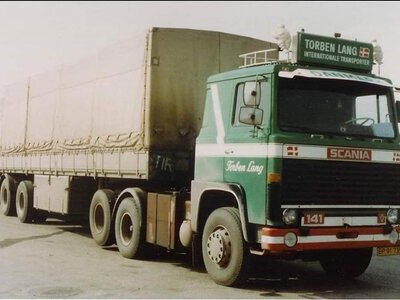 Tekno Tekno Scania 140 met 2-assige classic tilttrailer TORBEN LANG