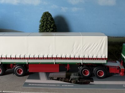 Tekno Tekno Scania 140 met 2-assige classic tilttrailer TORBEN LANG