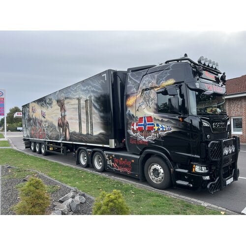 Tekno Tekno Scania NGS Highline 6x2 with 3-axle reefer trailer BYRKNES Tekno Tekno Scania NGS Highline 6x2 with 3-axle reefer trailer BYRKNES