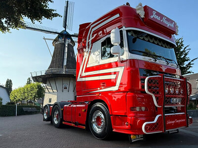 WSI WSI DAF XF105 Super Space Cab 6x2 JENS NAUJOK WSI WSI DAF XF105 Super Space Cab 6x2 JENS NAUJOK