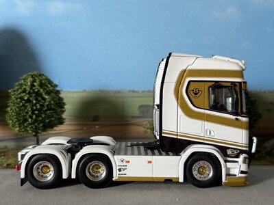 WSI WSI Scania S Highline 6x2 tag axle VERLHAC TPS