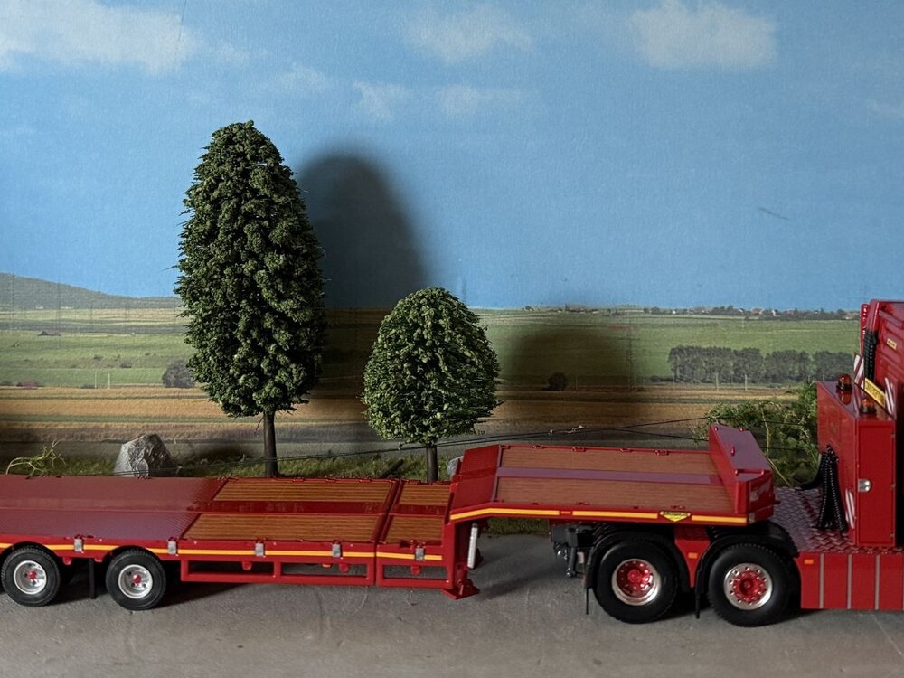 WSI WSI Volvo FH5 Globetrotter 6x2 with 3-axle twin steer semi lowloader KLAAS KUIPER TRANSPORT