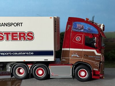 Tekno Tekno Volvo FH05 Globetrotter XL + 3 as zamac koeloplegger RONNY CEUSTERS