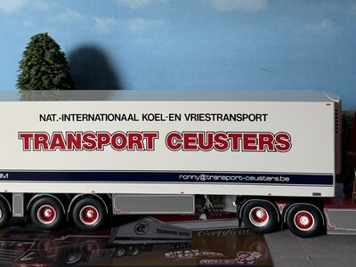 Tekno Tekno Volvo FH05 Globetrotter XL with 3-axle zamac reefer trailer RONNY CEUSTERS