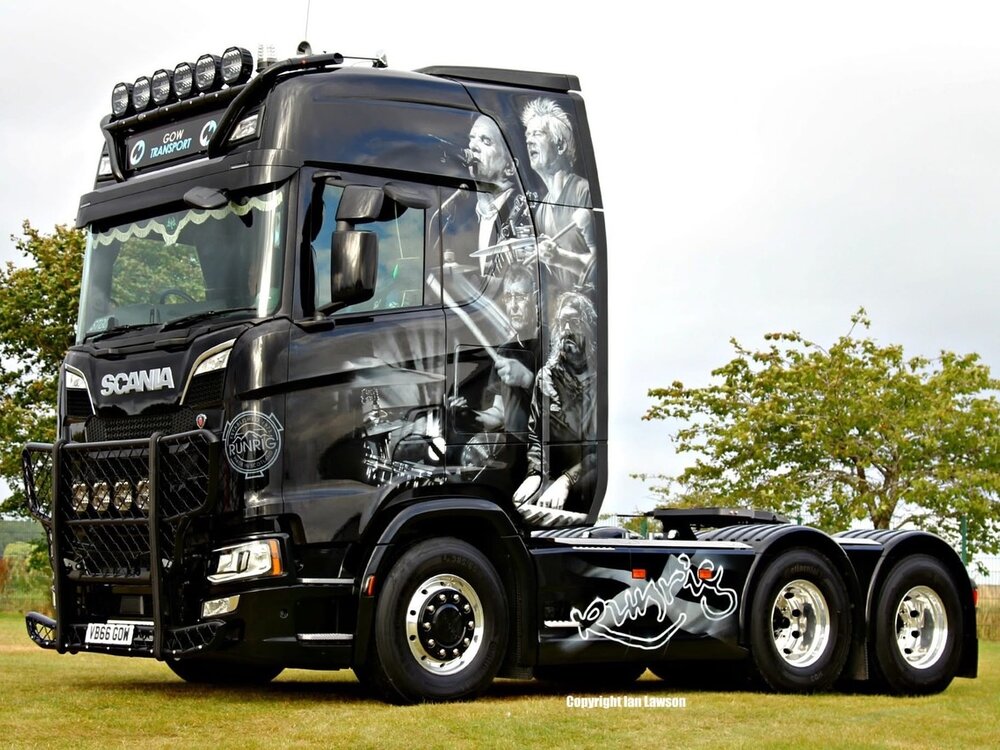 Tekno Tekno Scania NGS Highline 6x2 GOW TRANSPORT "RUNRIG"