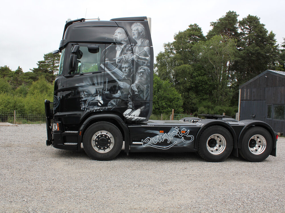 Tekno Tekno Scania NGS Highline 6x2 GOW TRANSPORT "RUNRIG"