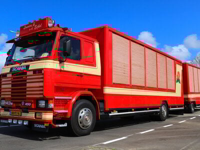 Tekno Tekno Scania 143M-450 4x2 lijnrijders auto met speciaal ontwikkelde (resin) bakken FLEURS VAN DEN EIJKEL Tekno Tekno Scania 143M-450 4x2 lijnrijders auto met speciaal ontwikkelde (resin) bakken FLEURS VAN DEN EIJKEL