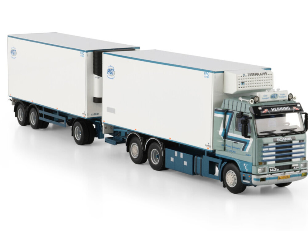 WSI WSI Scania 143M streamline motorwagen met 3-as aanhanger HGT