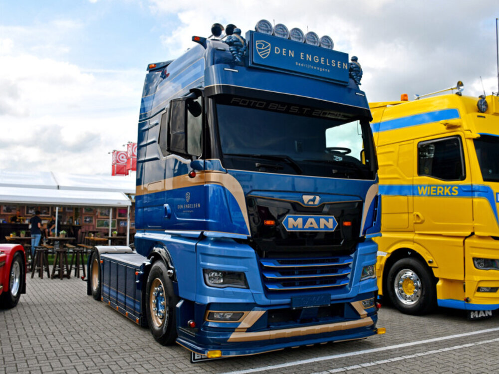 WSI WSI MAN TGX GX 4x2 DEN ENGELSEN