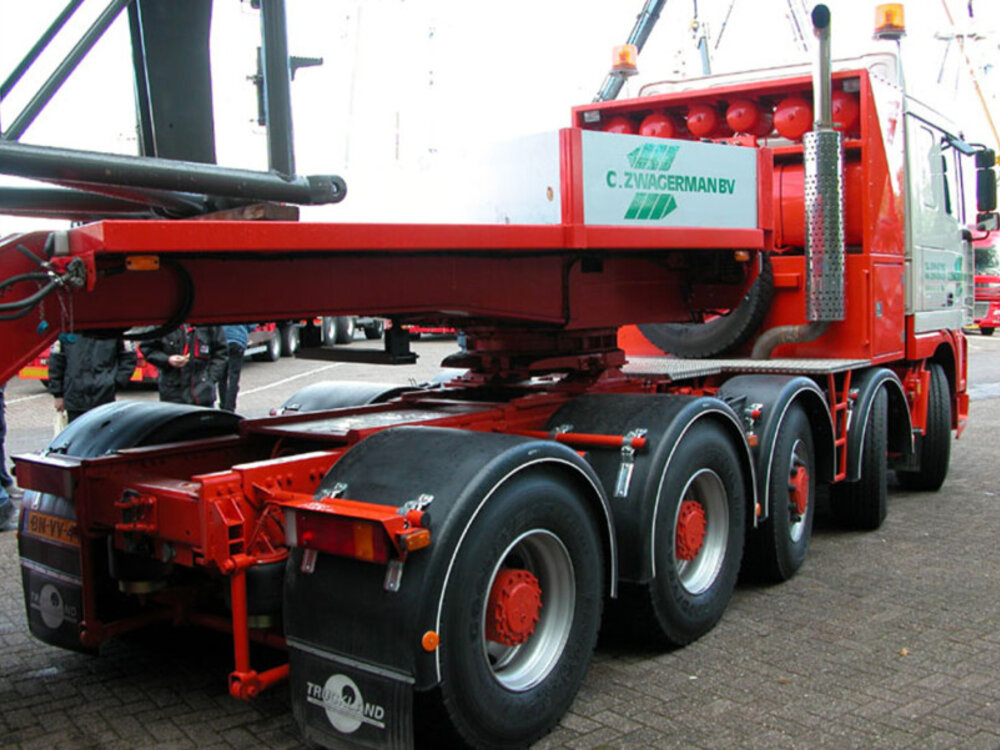 WSI WSI GINAF ; DAF XF 95 Space Cab 10x4  with 5-axle lowloader C. ZWAGERMAN