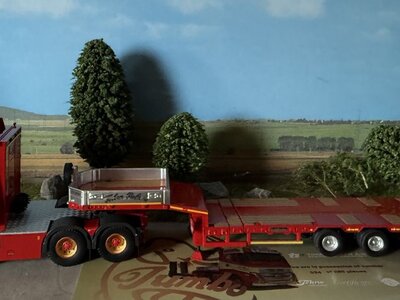 Tekno Tekno Volvo FH05 Globetrotter XL 6x4 with 4-axle Goldhofer lowloader TORBEN RAFN