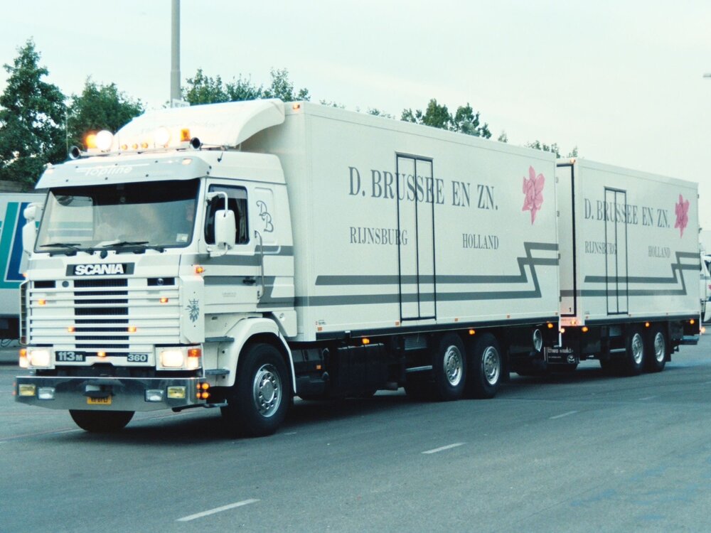 Tekno Tekno Scania 113M 6x2 riged truck with 2-axle trailer D. BRUSSEE EN ZN.