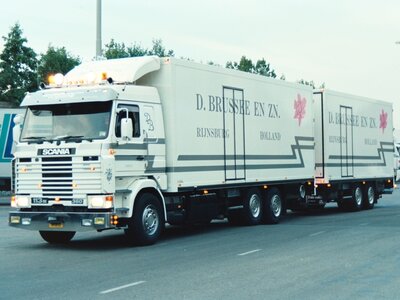 Tekno Tekno Scania 113M 6x2 riged truck with 2-axle trailer D. BRUSSEE EN ZN.