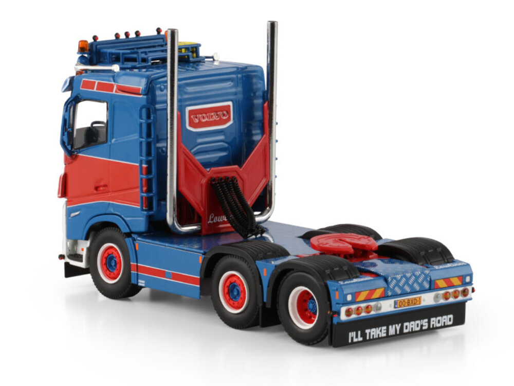 WSI WSI Volvo FH5 sleeper cab 6x2 twin steer M. VAN DE VOOREN TRANSPORT