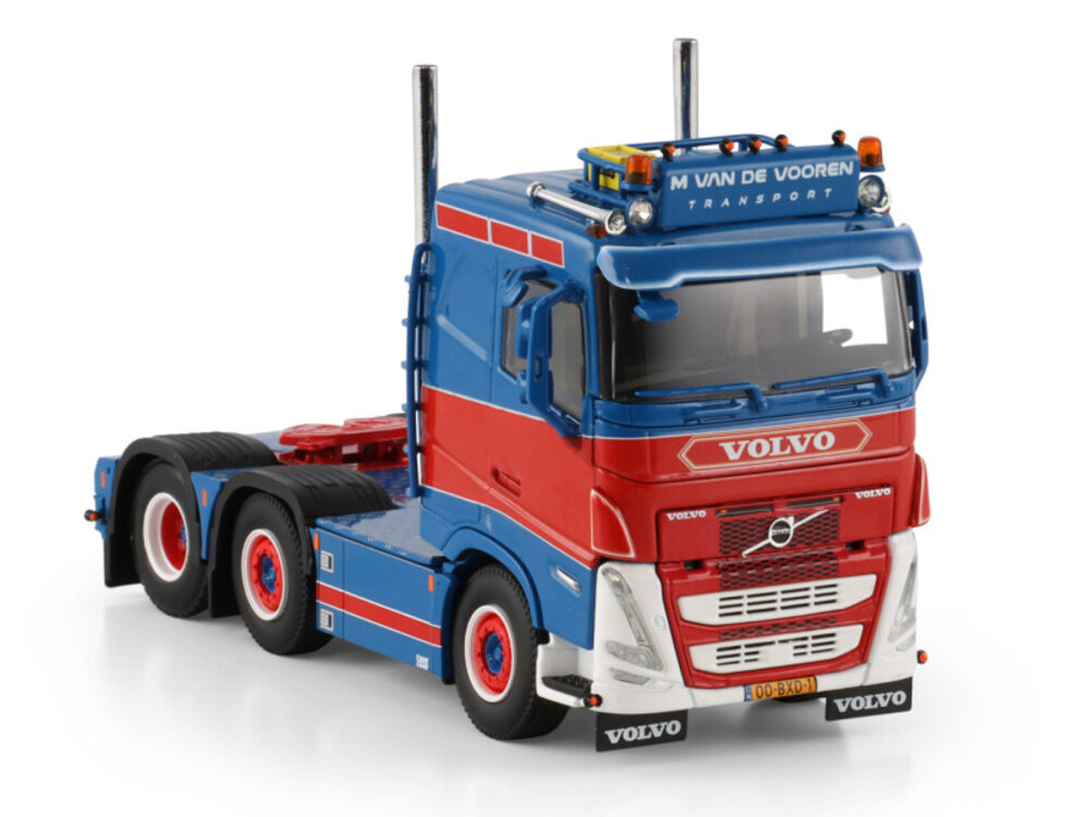 WSI WSI Volvo FH5 sleeper cab 6x2 twin steer M. VAN DE VOOREN TRANSPORT