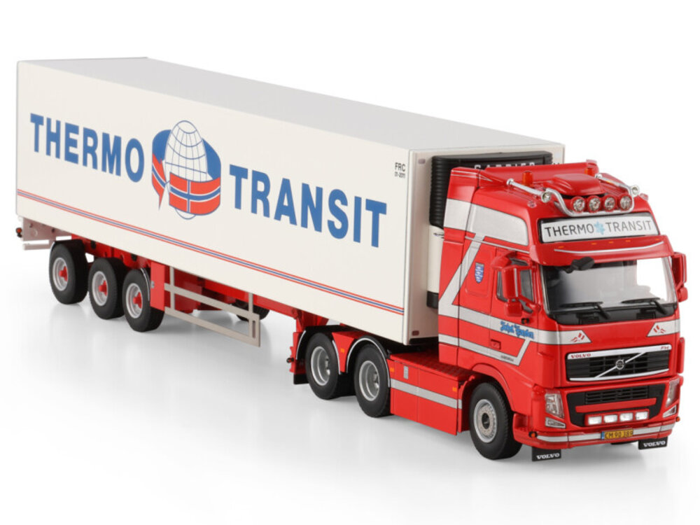 WSI WSI Volvo FH3 Globetrotter XL 6x2 met 3-assige koeloplegger JOHS HANSEN