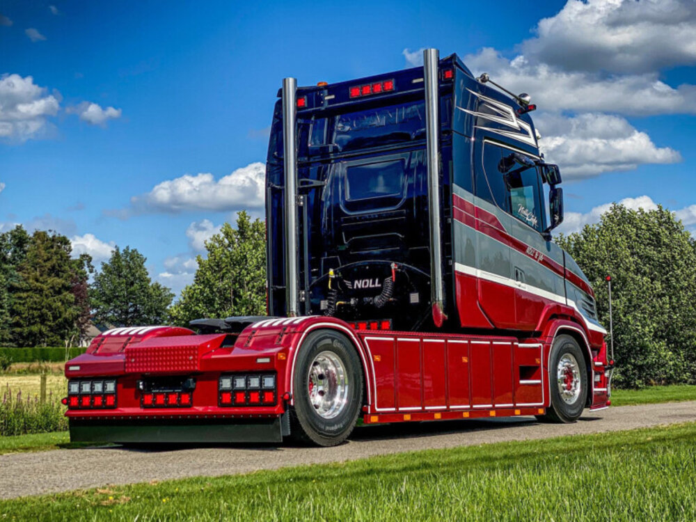 WSI WSI Scania Vlastuin S Torpedo highline facelift 4x2 met  3-assige koeltrailer TRANSPORTS NOLL