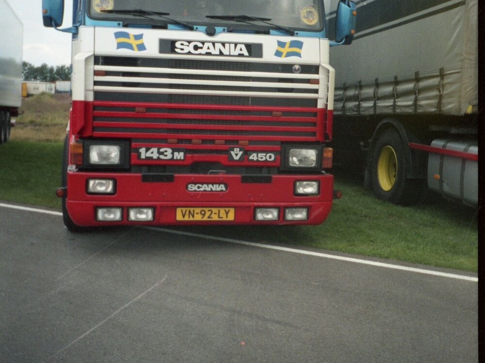 Tekno Tekno Scania 143-450 - Truckstar Legends PETER VAN DEN BERG