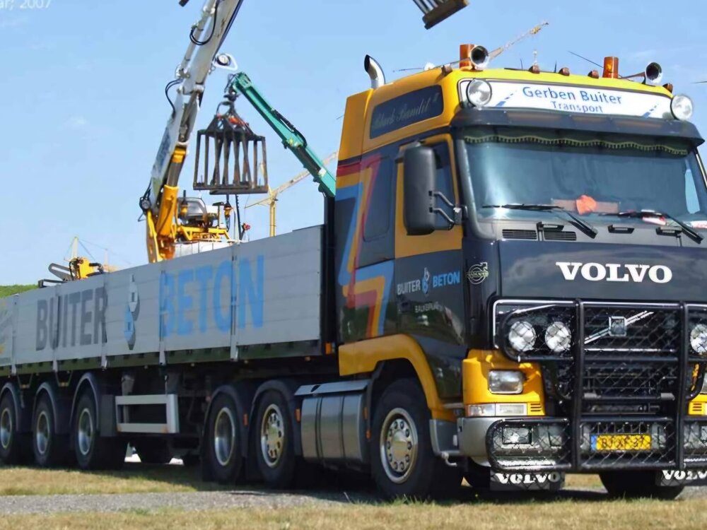 Tekno Tekno Volvo FH 6x2 met 3-as stenen oplegger GERBEN BUITER