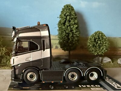 WSI WSI Iveco S-way as high 6x2 twin steer RTS TRANSPORT