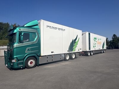 Tekno Tekno Scania NGS Highline Zweedse combi PALMS