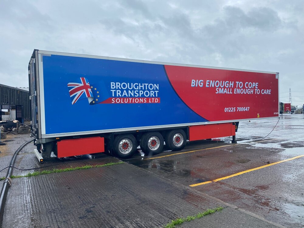 WSI WSI Scania S770 6x2 with 3-axle reefer trailer BROUGHTON TRANSPORT ENGLAND